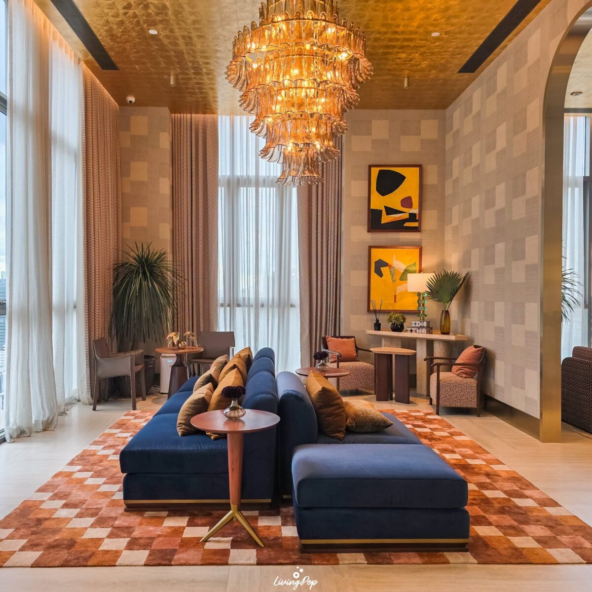 Via Ari Lobby